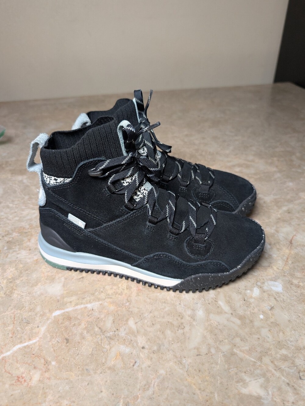 The North Face Back-to-berkely Lli Sport Waterproof Hiking Shoes Women Size 7.5